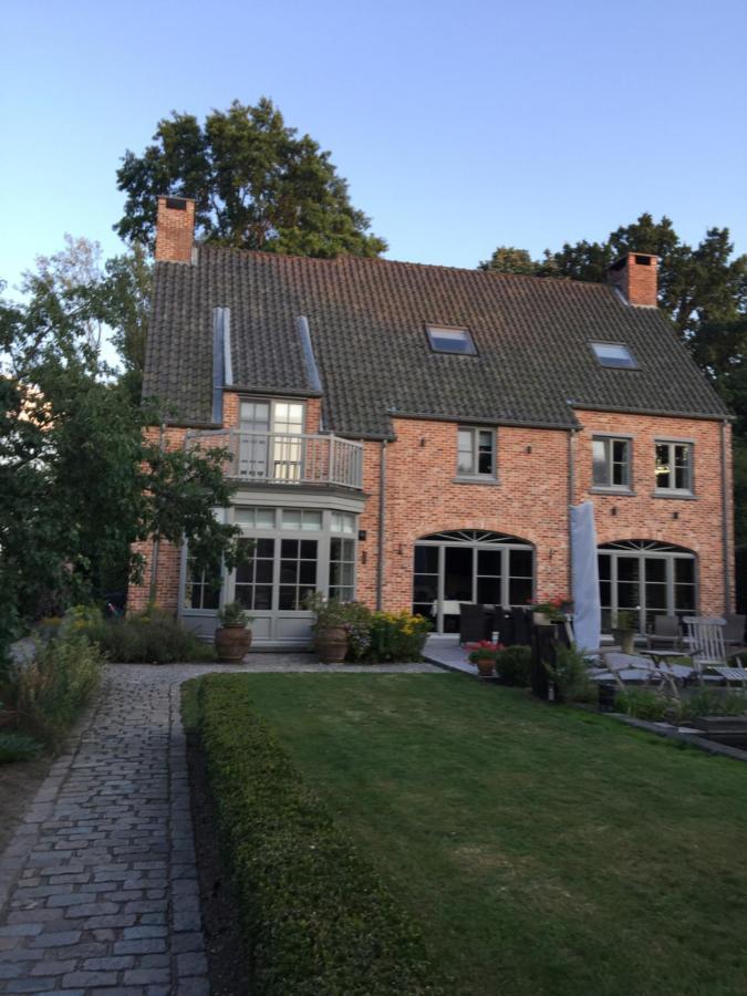 Bed And Breakfast Bobilou Kalmthout Exterior photo